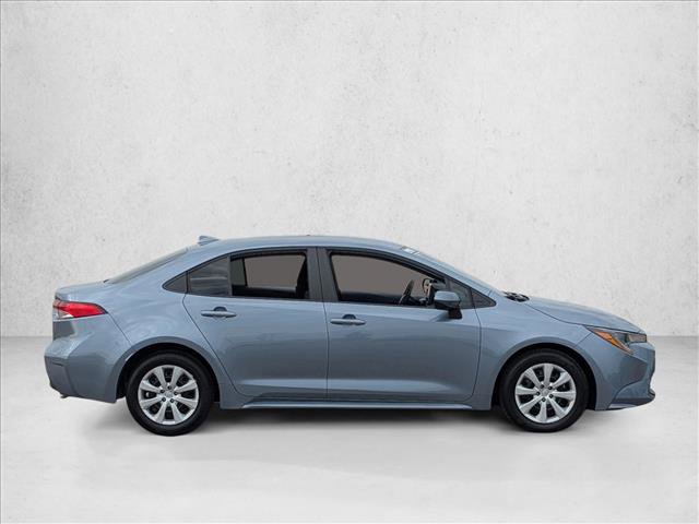 Used 2023 Toyota Corolla LE image 4