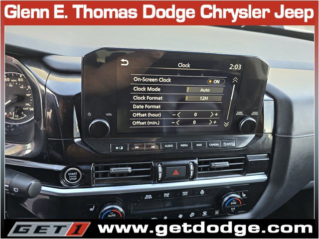 Used 2022 Nissan Pathfinder SL FWD image 14