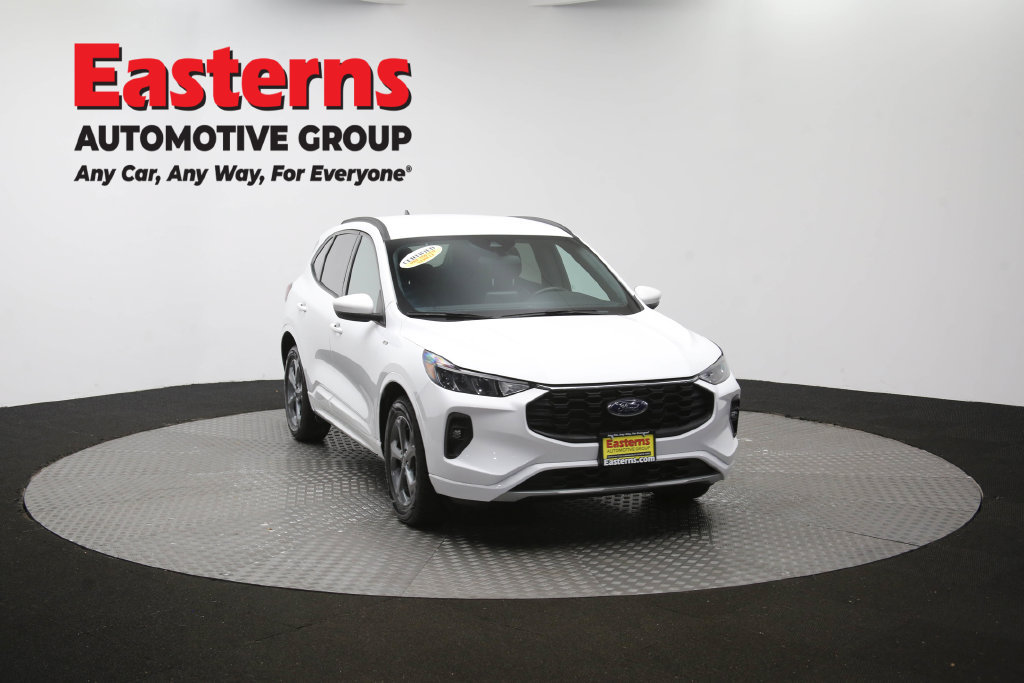 Used 2023 Ford Escape ST-Line Select AWD/4WD image 51