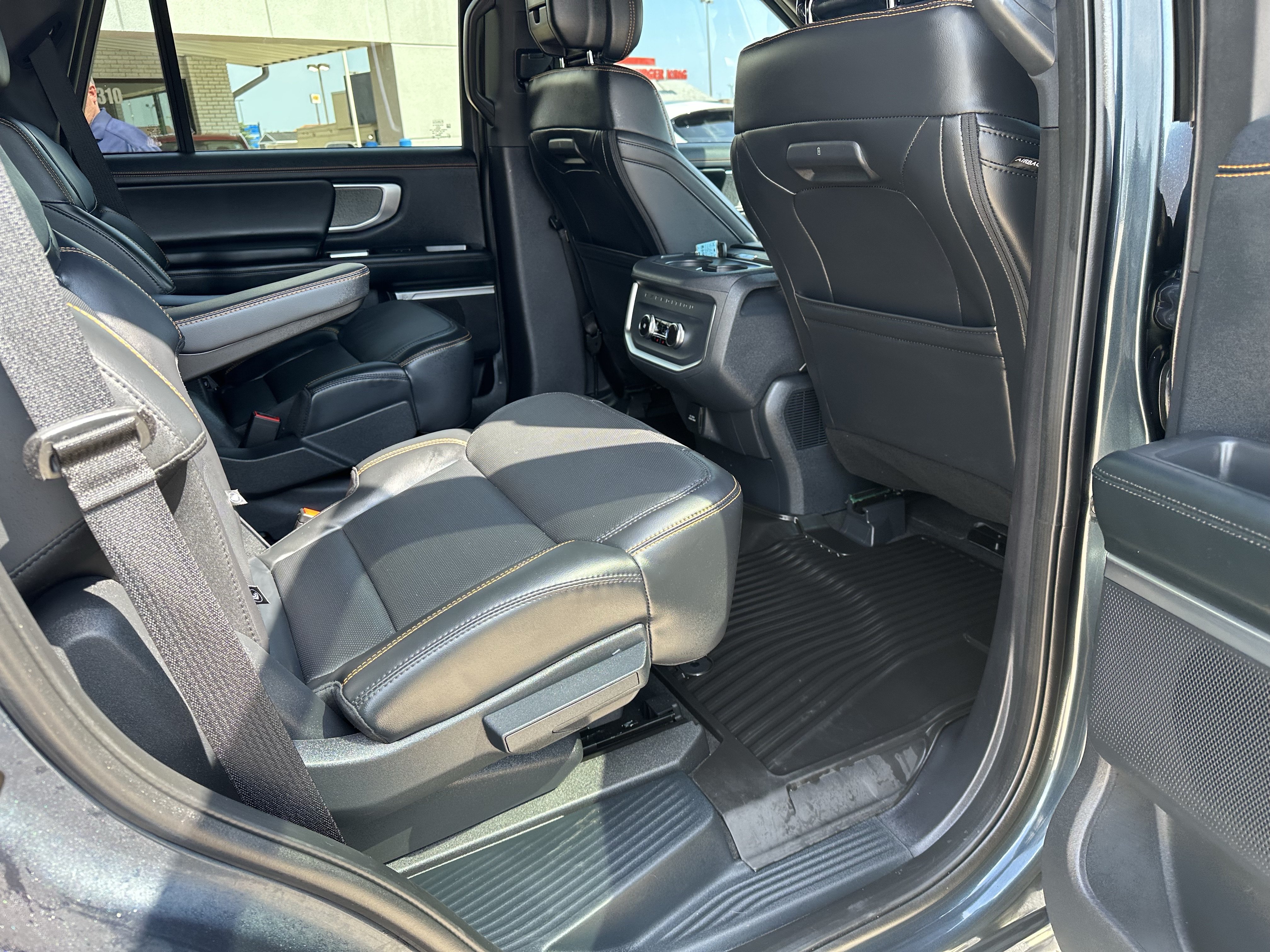 Used 2026 Ford Expedition Tremor AWD/4WD image 5
