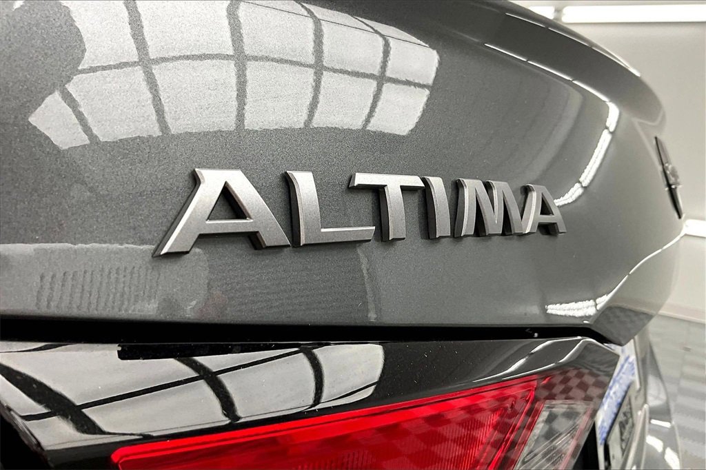 Used 2024 Nissan Altima 2.5 S image 8