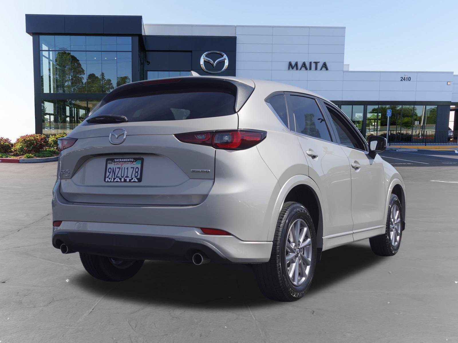 Used 2024 MAZDA CX-5 AWD 2.5 S w/ Select Package image 4