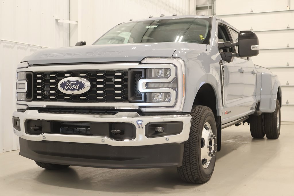 New 2025 Ford F350 Lariat w/ Lariat Ultimate Package image 4