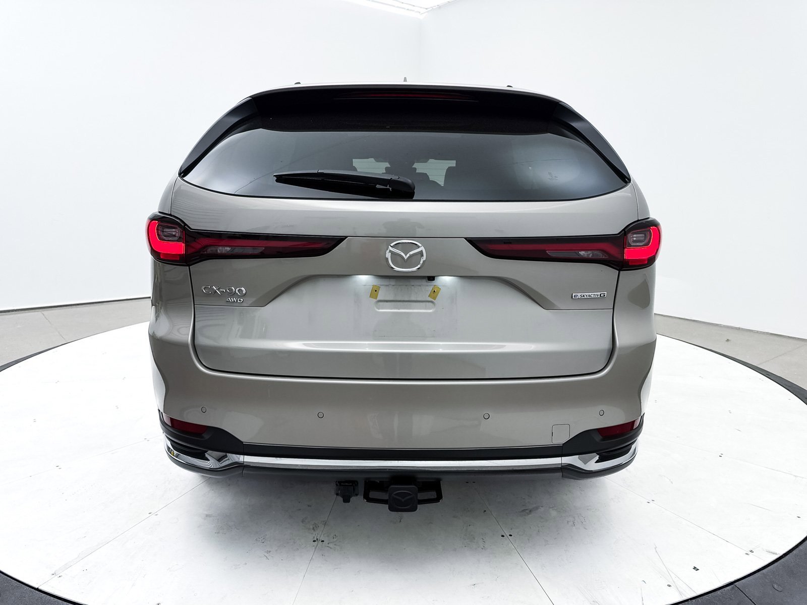 Used 2025 MAZDA CX-90 3.3 Turbo w/ Premium Plus Pkg image 19