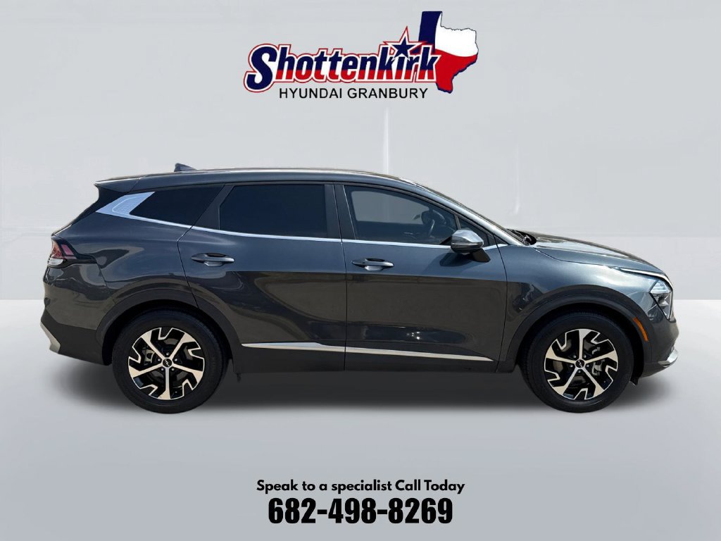 Used 2023 Kia Sportage EX FWD image 5