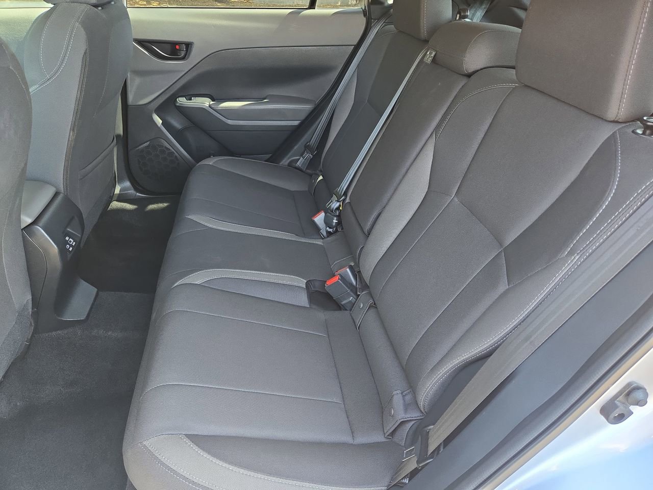 Used 2025 Subaru Crosstrek 2.0i Premium AWD/4WD image 13