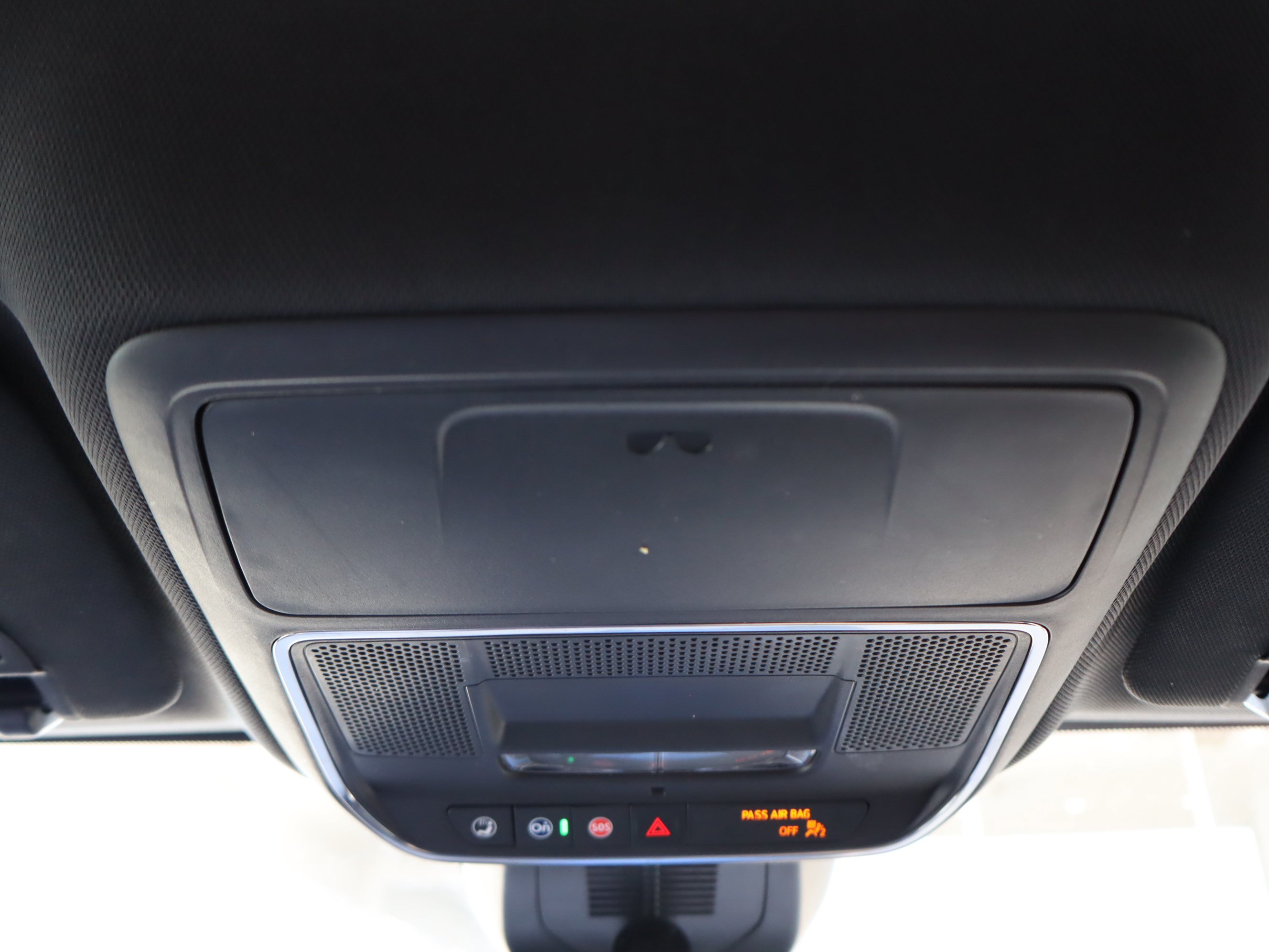 Used 2025 Chevrolet Equinox RS w/ Convenience Package III FWD image 31