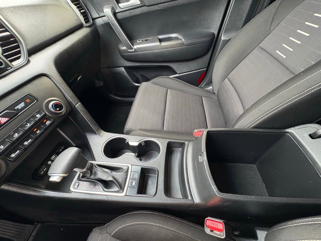 Used 2018 Kia Sportage LX image 21