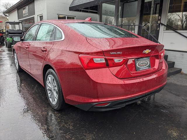 Used 2024 Chevrolet Malibu LT image 3