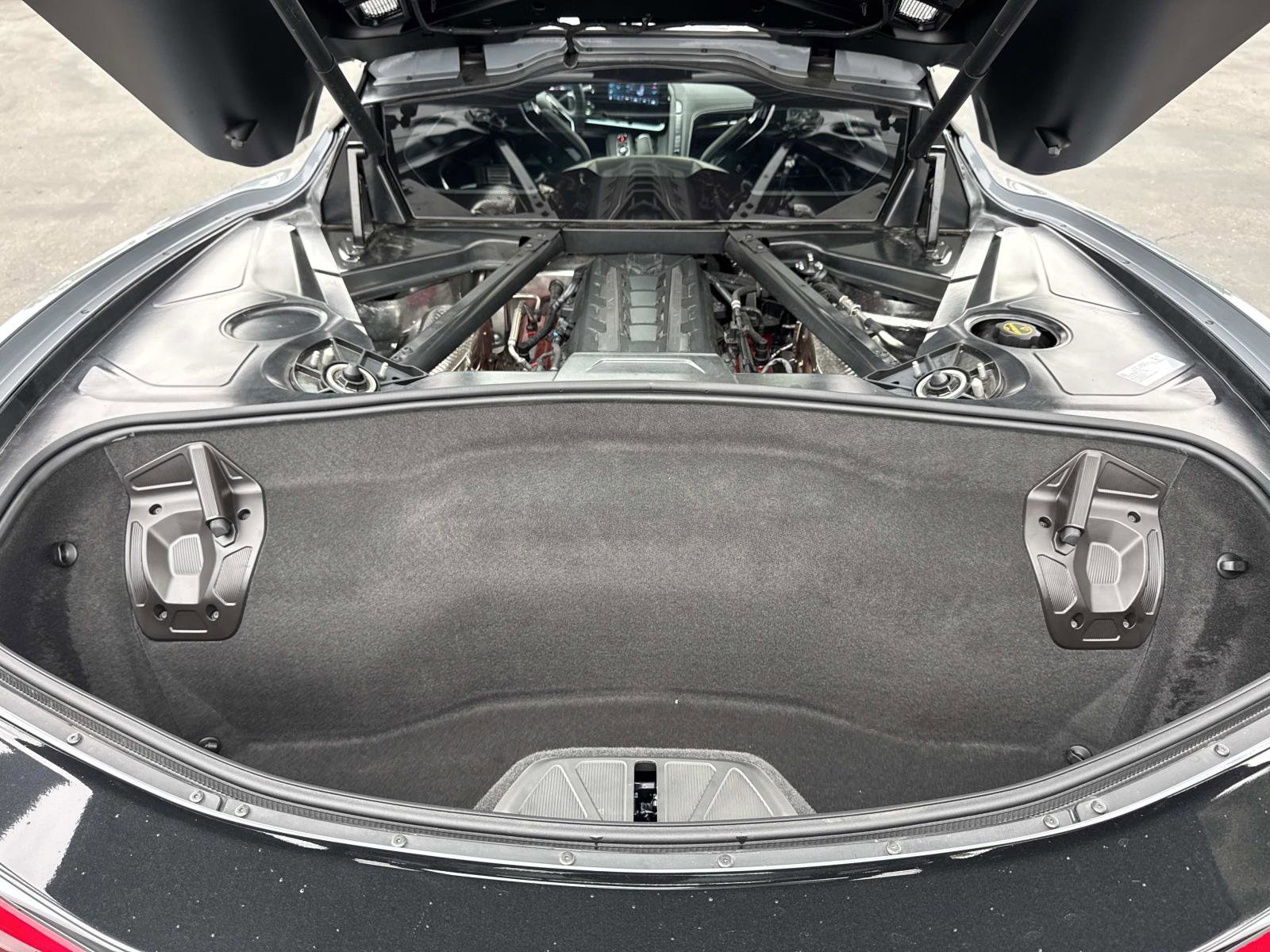Used 2024 Chevrolet Corvette Stingray Preferred Cpe w/ Stealth Interior Trim Package image 25