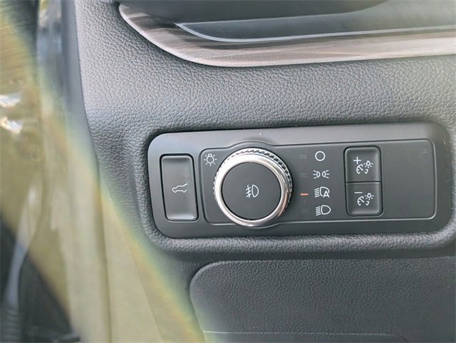 Certified 2021 Ford Explorer Limited w/ Equipment Group 301A image 23