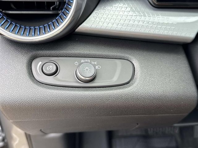 New 2026 Chevrolet Trax LT image 28