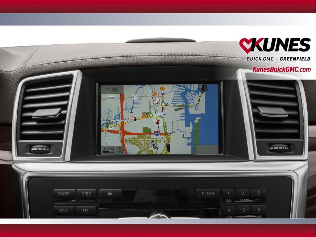 Used 2015 Mercedes-Benz GL 450 4MATIC image 19