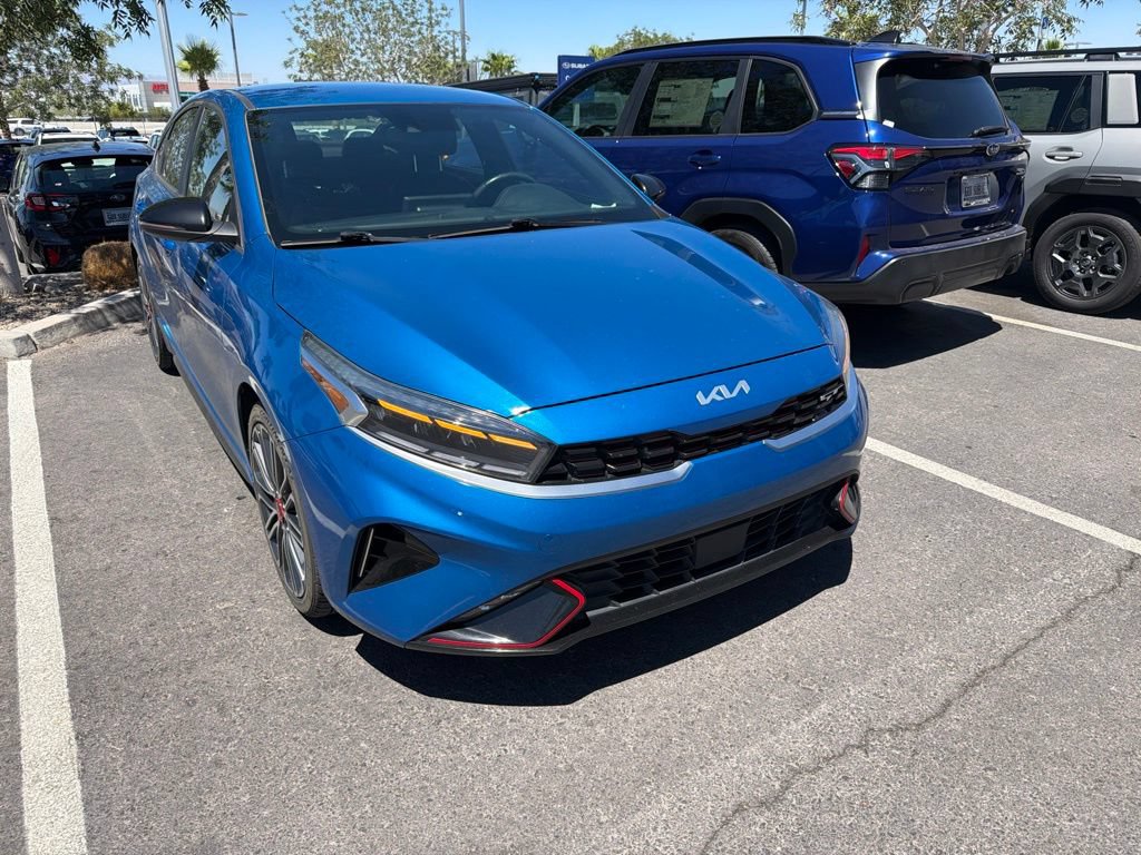 Used 2022 Kia Forte GT w/ GT Technology Package FWD image 33