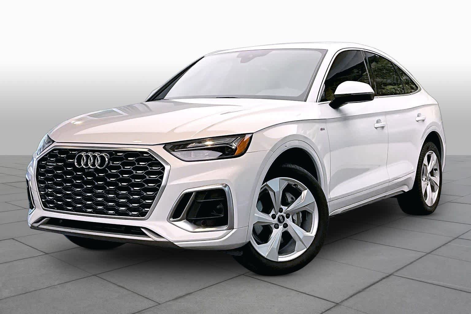 Used 2023 Audi Q5 2.0T Premium w/ Convenience Package AWD/4WD image 2