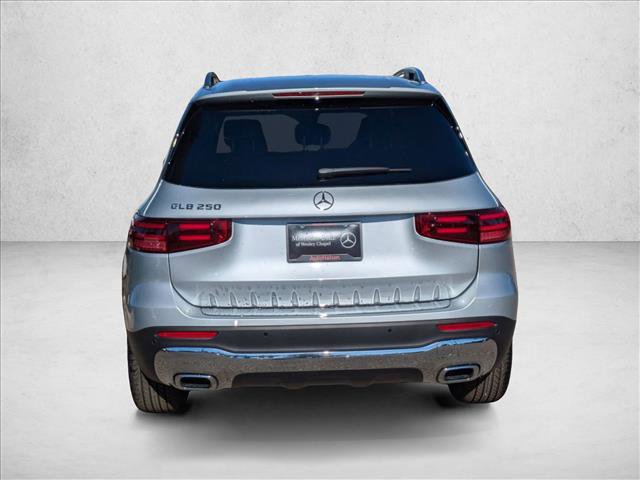 New 2026 Mercedes-Benz GLB 250 image 7