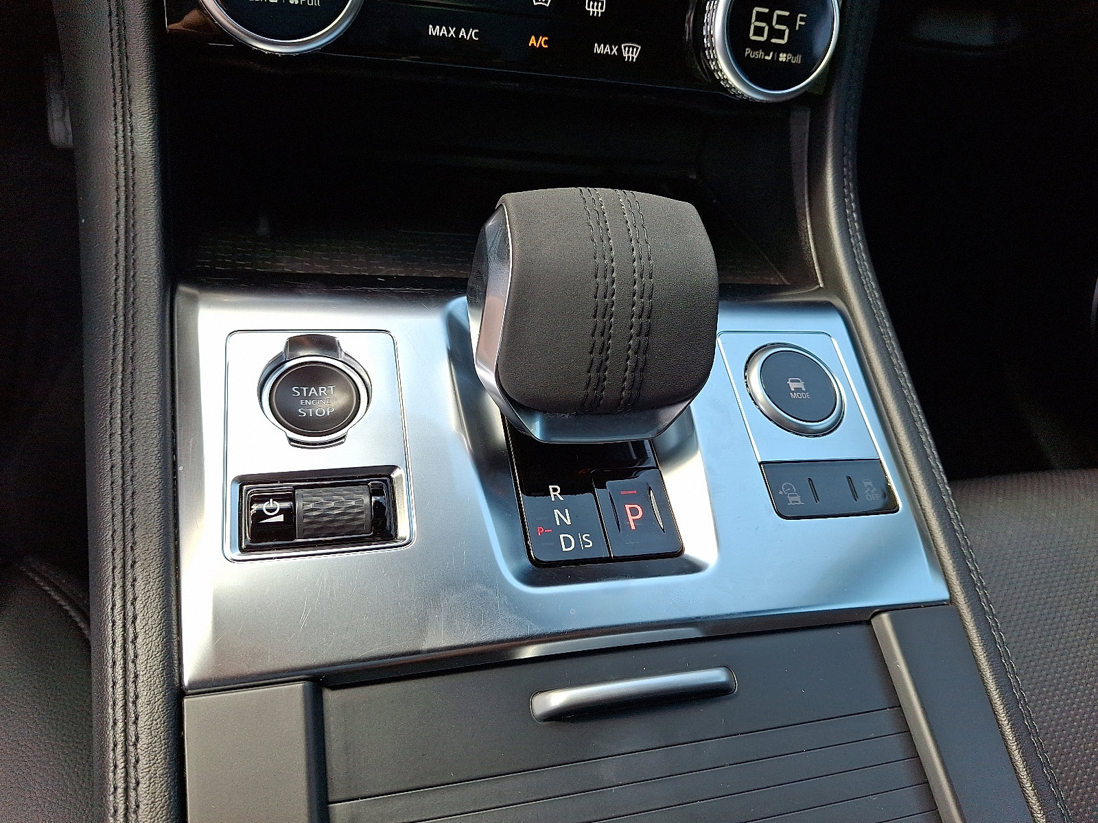 Used 2022 Jaguar F-PACE S image 15