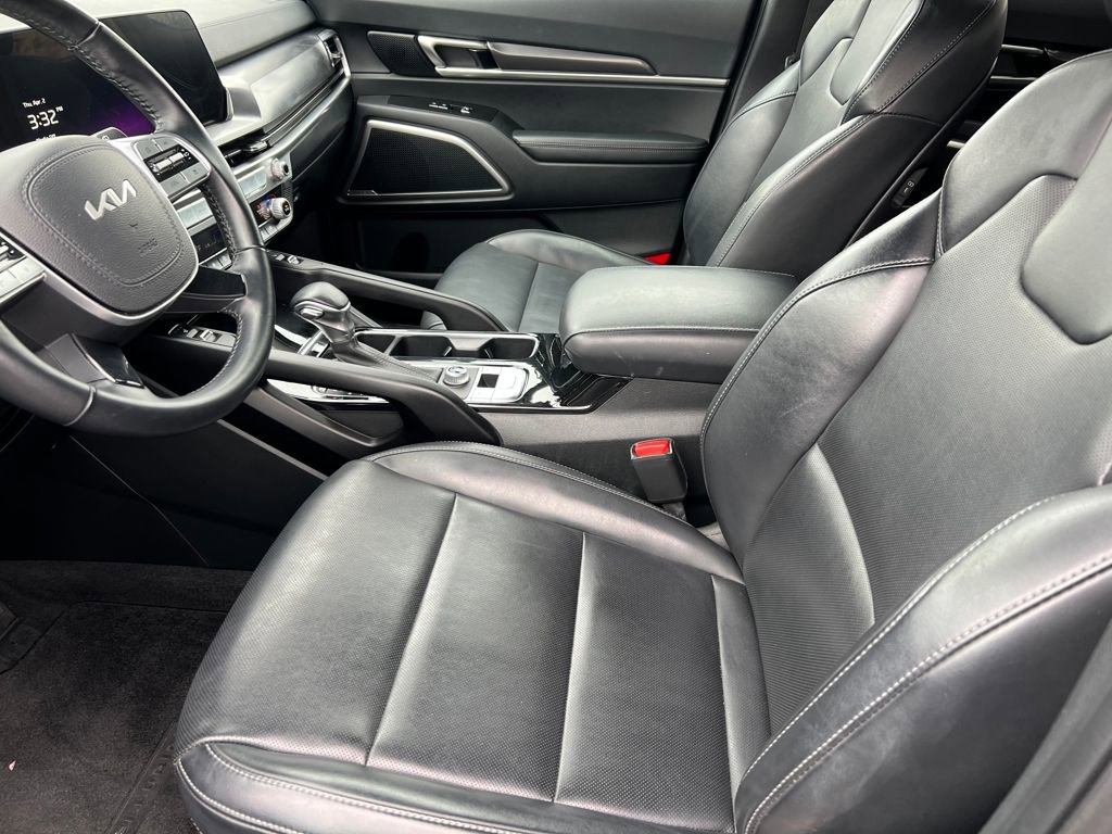Used 2025 Kia Telluride S image 7