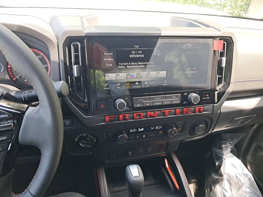 New 2025 Nissan Frontier PRO-4X image 18