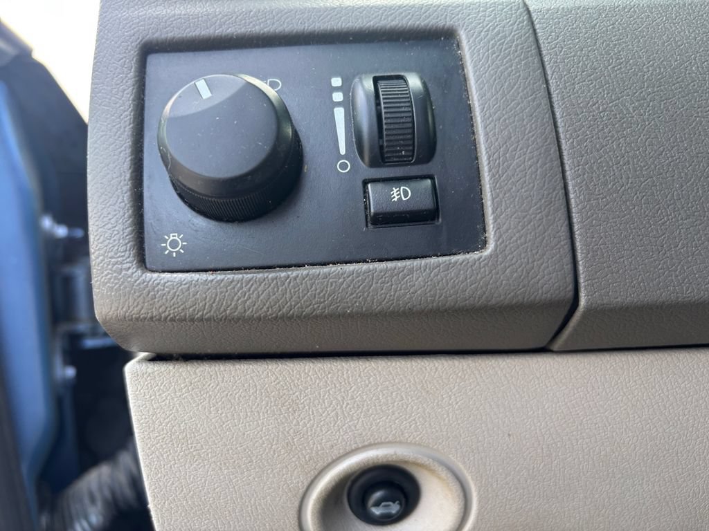 Used 2007 Chrysler 300 Touring RWD image 19