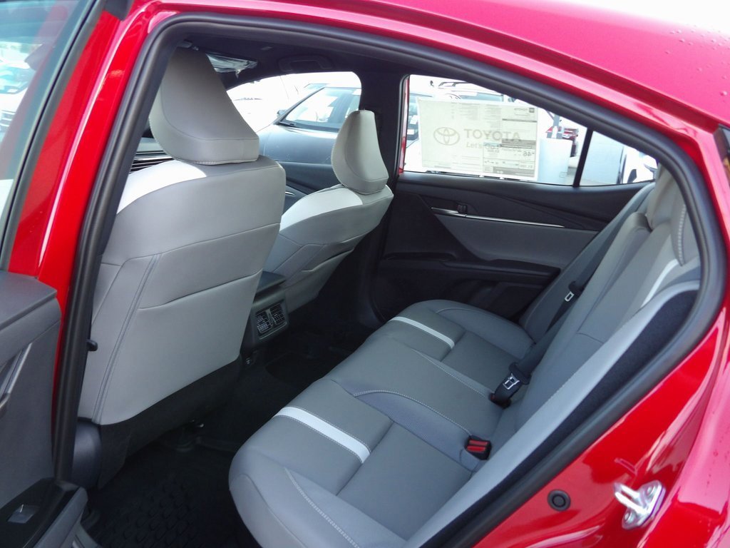 New 2026 Toyota Camry SE image 10