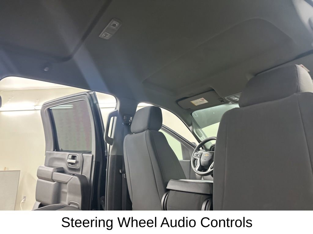 Used 2023 Chevrolet Silverado 2500 Custom w/ Custom Value Package image 22