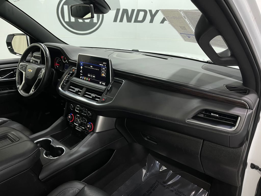 Used 2021 Chevrolet Suburban LT image 19