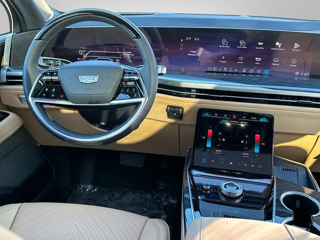 Used 2025 Cadillac Escalade IQ Luxury 2 image 2