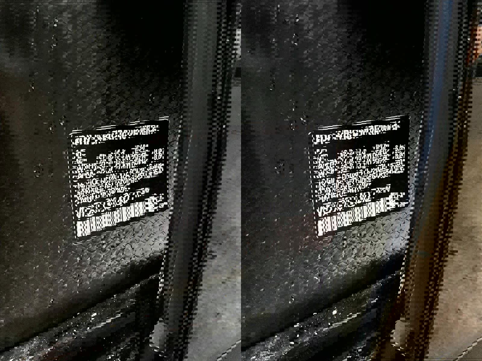 Used 2025 BMW iX xDrive50 image 33