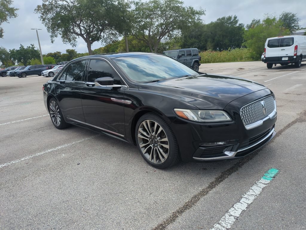 Used 2017 Lincoln Continental Reserve w/ Climate Package AWD/4WD image 2