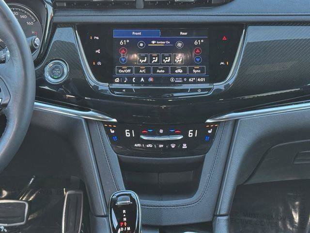 Used 2023 Cadillac XT6 Sport w/ Technology Package image 14