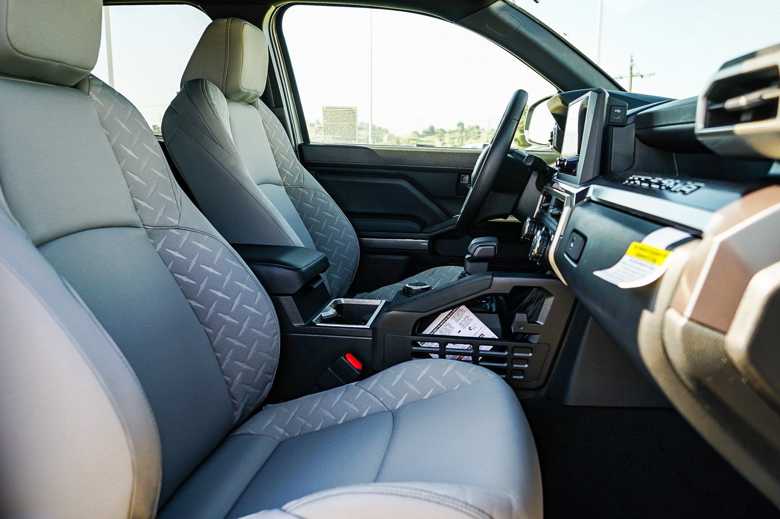 New 2026 Toyota Tacoma SR5 AWD/4WD image 17