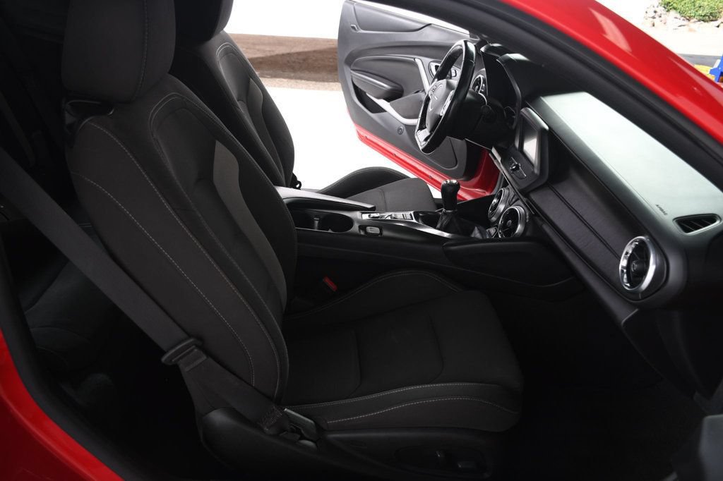 Used 2018 Chevrolet Camaro LS RWD image 27