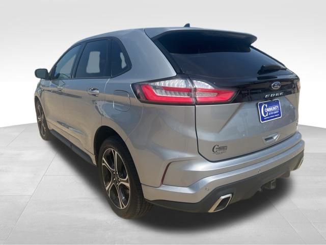 Used 2023 Ford Edge ST image 7