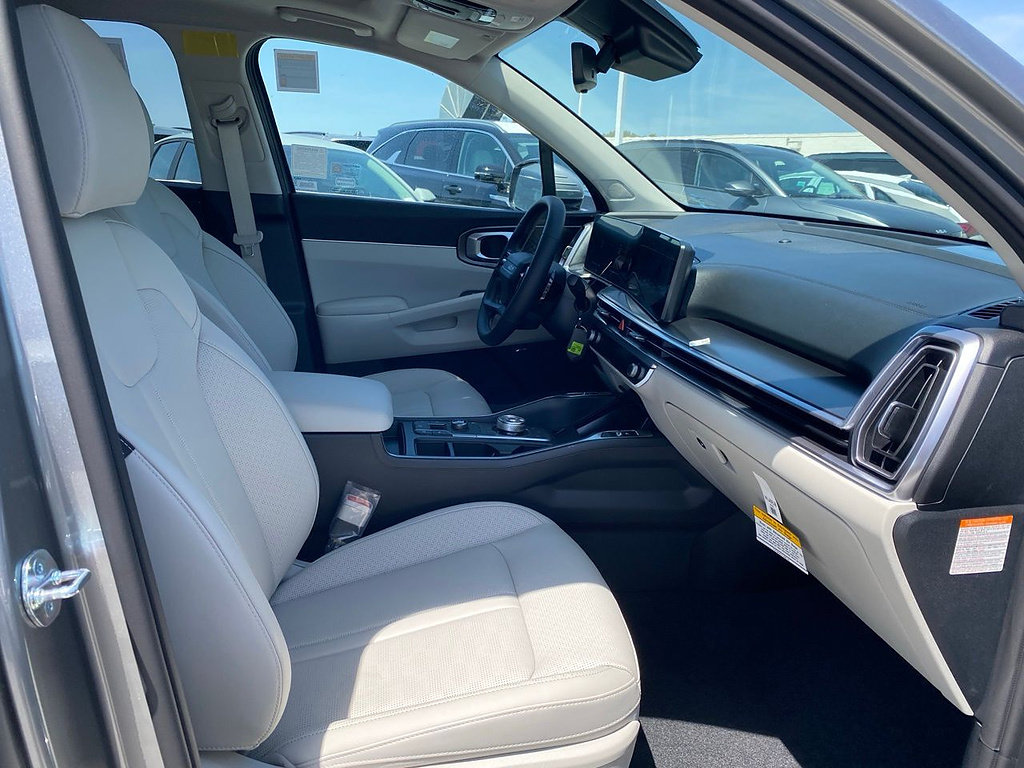 New 2026 Kia Sorento EX w/ EX Premium Package FWD image 26
