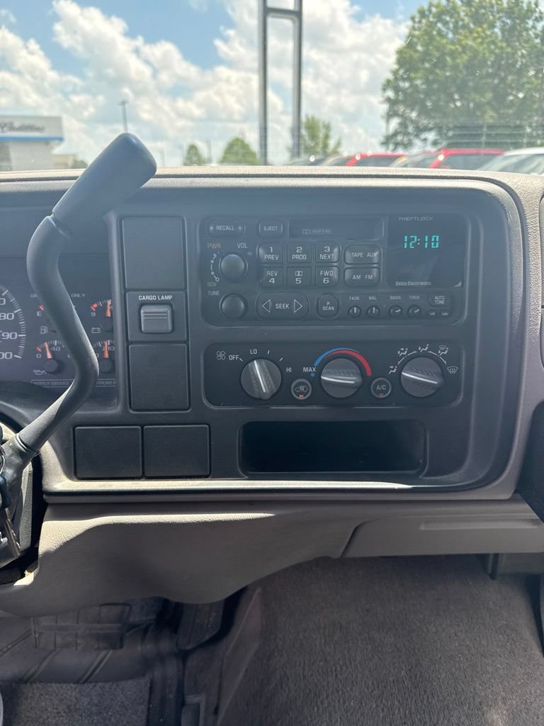 Used 1995 GMC Sierra 1500 SL RWD image 8