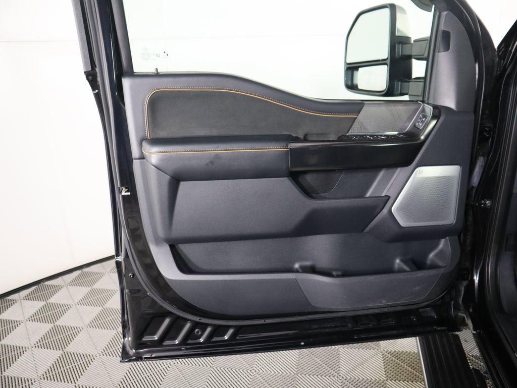 Used 2022 Ford F150 Platinum image 25