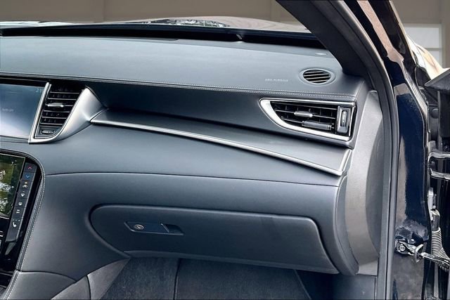 Certified 2025 INFINITI QX55 Luxe w/ Accent Package image 17
