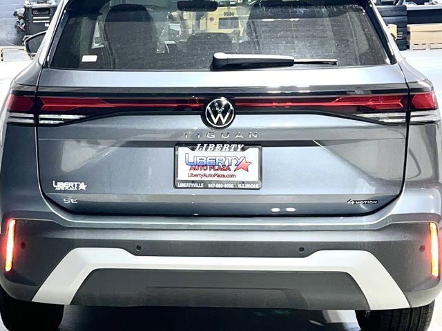 New 2026 Volkswagen Tiguan SE AWD/4WD image 13