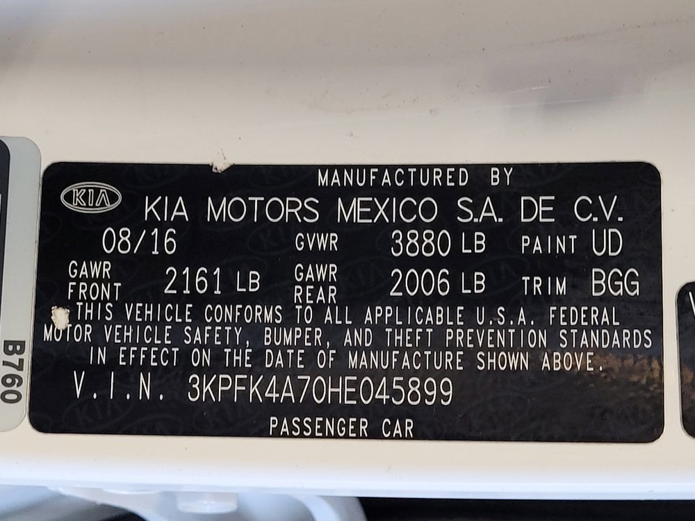 Used 2017 Kia Forte LX FWD image 33