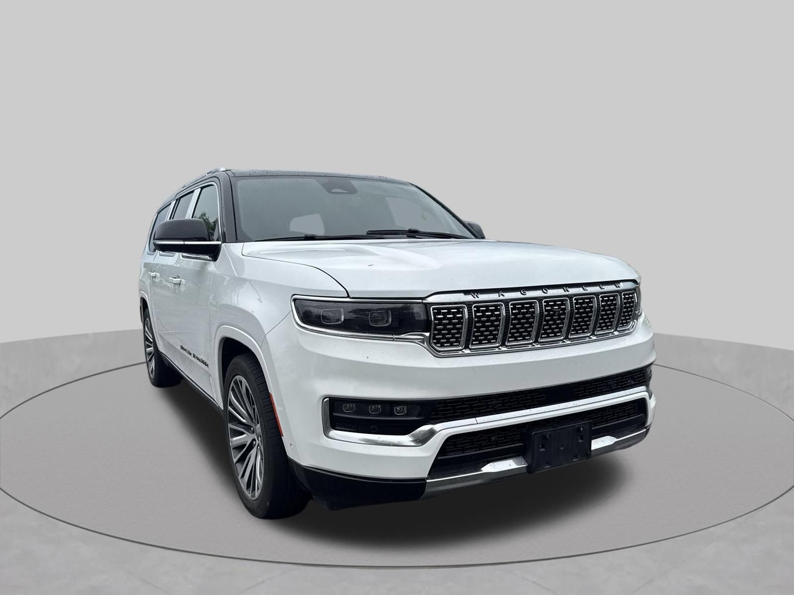 Used 2024 Jeep Grand Wagoneer L Series III AWD/4WD image 3