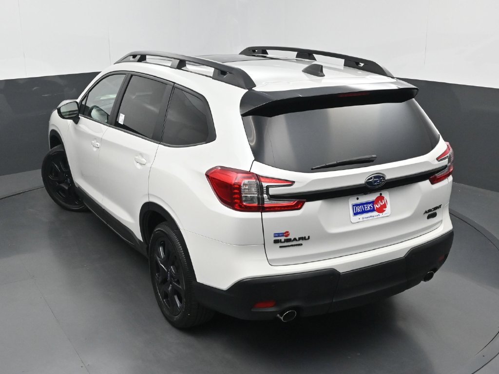 Used 2024 Subaru Ascent Onyx Edition AWD/4WD image 31