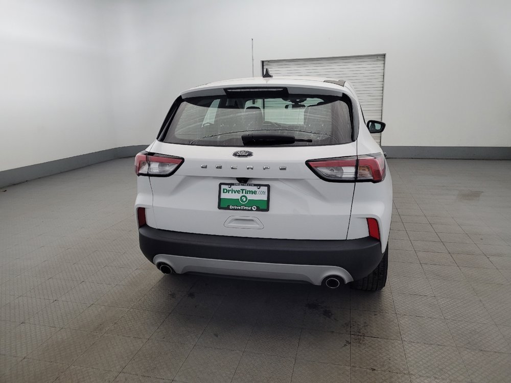Used 2022 Ford Escape S FWD image 7
