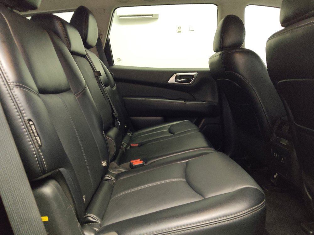 Used 2020 Nissan Pathfinder SL AWD/4WD image 19