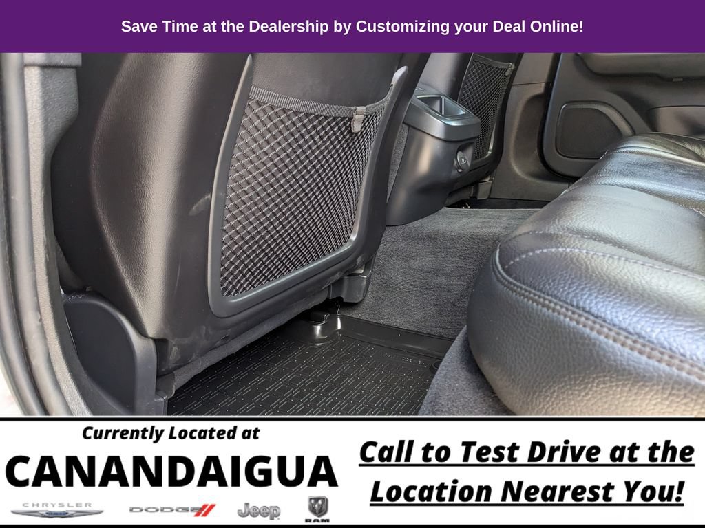 Used 2025 Volvo V60 B5 Cross Country Plus AWD/4WD image 28
