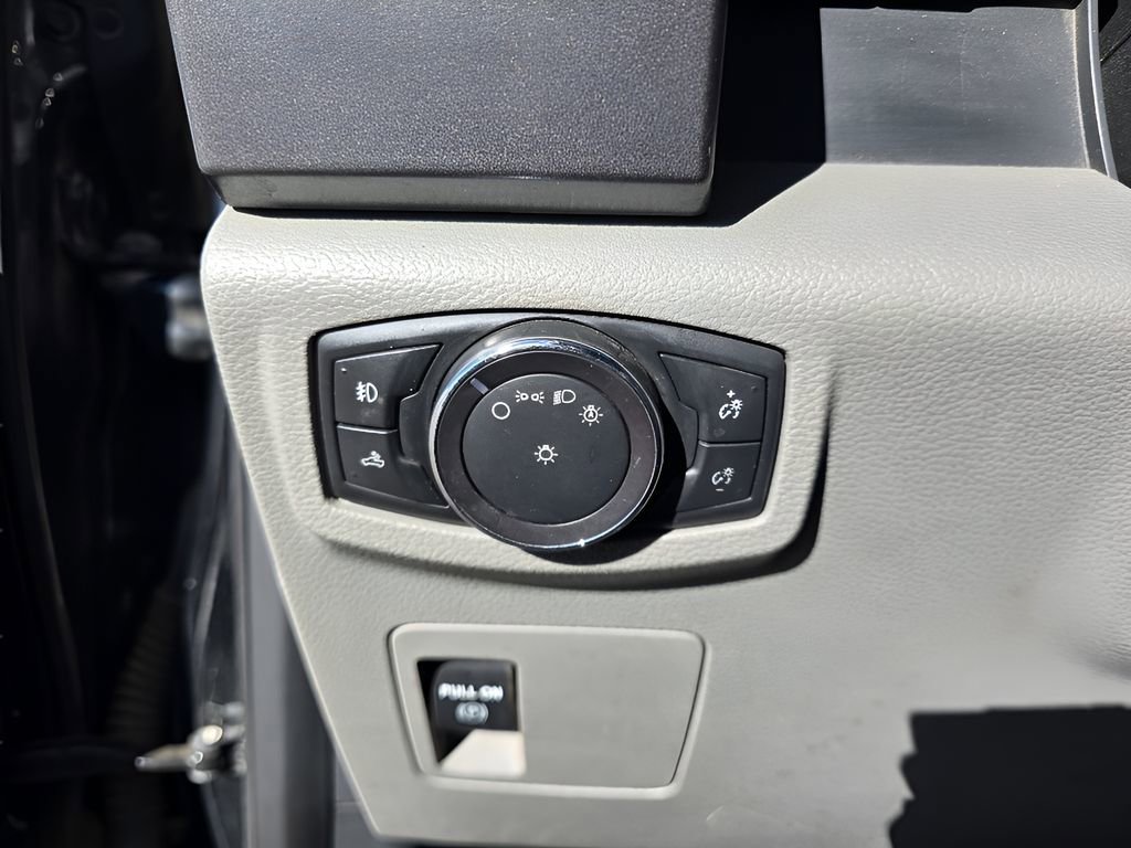 Used 2018 Ford F150 XLT w/ XTR Package image 18