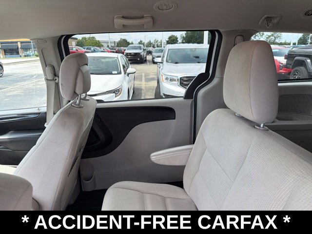Used 2019 Dodge Grand Caravan SE FWD image 34