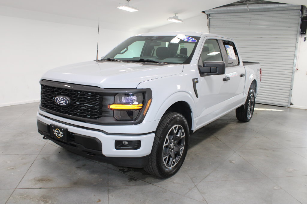 Used 2025 Ford F150 STX w/ Equipment Group 200A AWD/4WD image 4