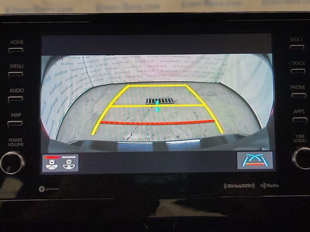 Used 2023 Toyota Camry XSE image 17