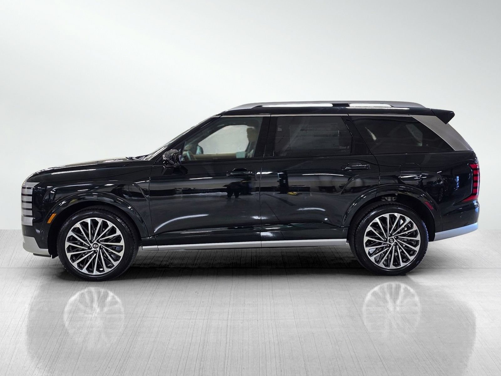 New 2026 Hyundai Palisade Calligraphy AWD/4WD image 4